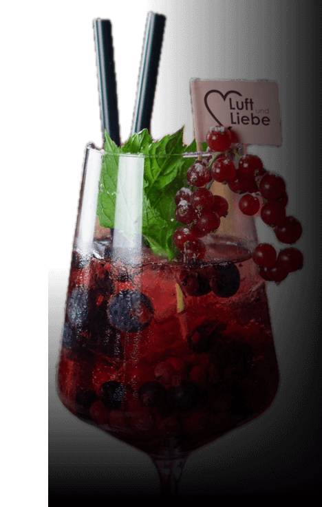 Luft und Liebe Drink Genieße einen Wildberry Lillet im Luft und Liebe